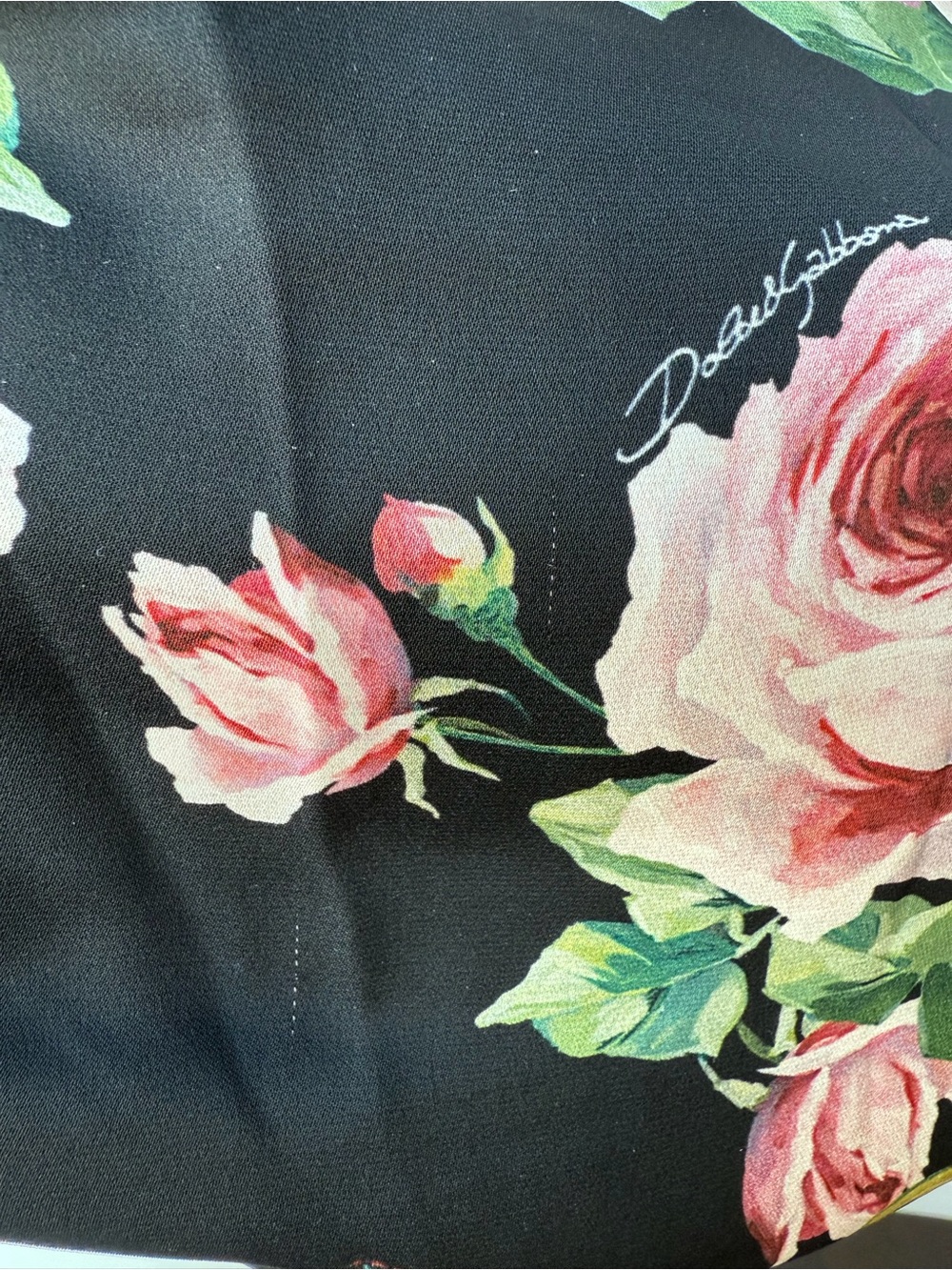 Dolce & Gabbana Silk Dress with Pink Rose Print 🌹 - Picture 14 of 16